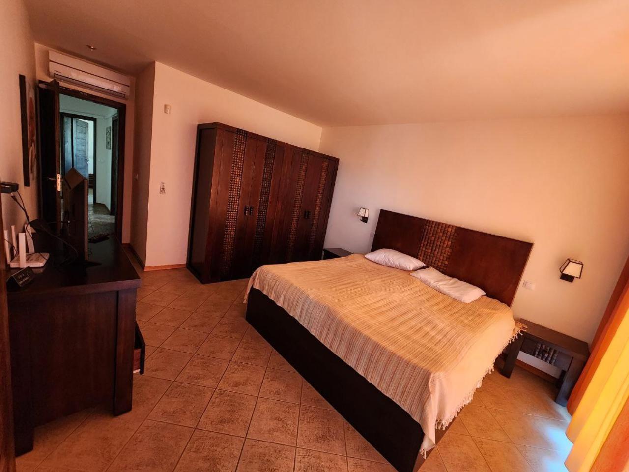 Private Villa 102 With Heated Pool In Blacksearama Baltsjik Buitenkant foto