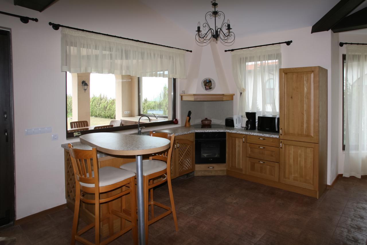 Private Villa 102 With Heated Pool In Blacksearama Baltsjik Buitenkant foto